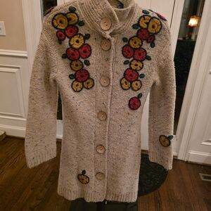 Sparrow Cream Button-Front Floral Appliqué Knit Sweater. Wool. Vintage. M